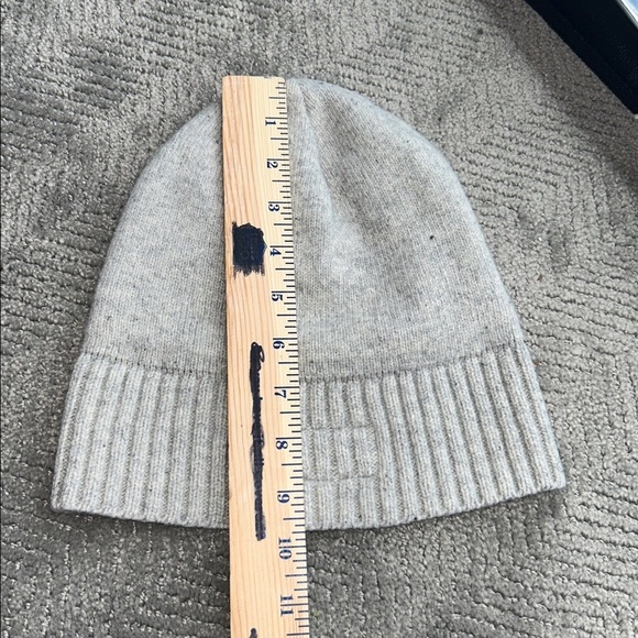 Patagonia Brodeo Beanie Gray  Logo Wool Blend Outdoors